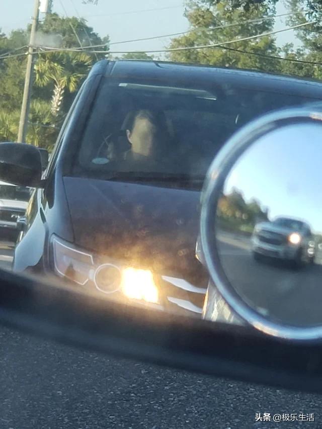 炎炎夏日给您带来视觉上的凉爽,发几张夏天炎热的图片