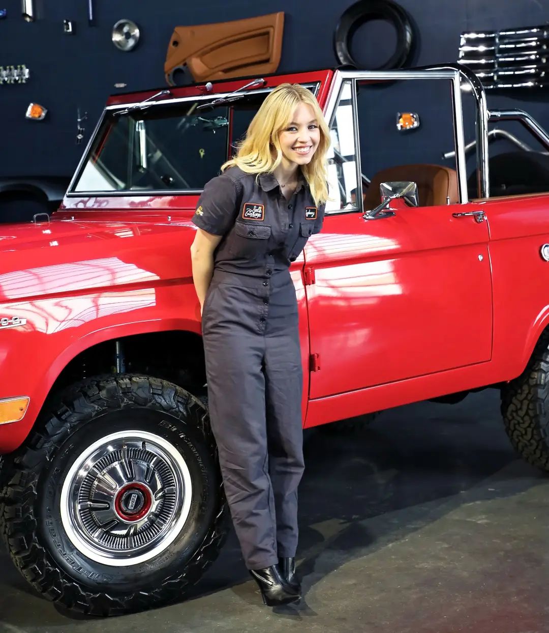 甜心脸蛋+*物尤**身材，但没人说她是花瓶