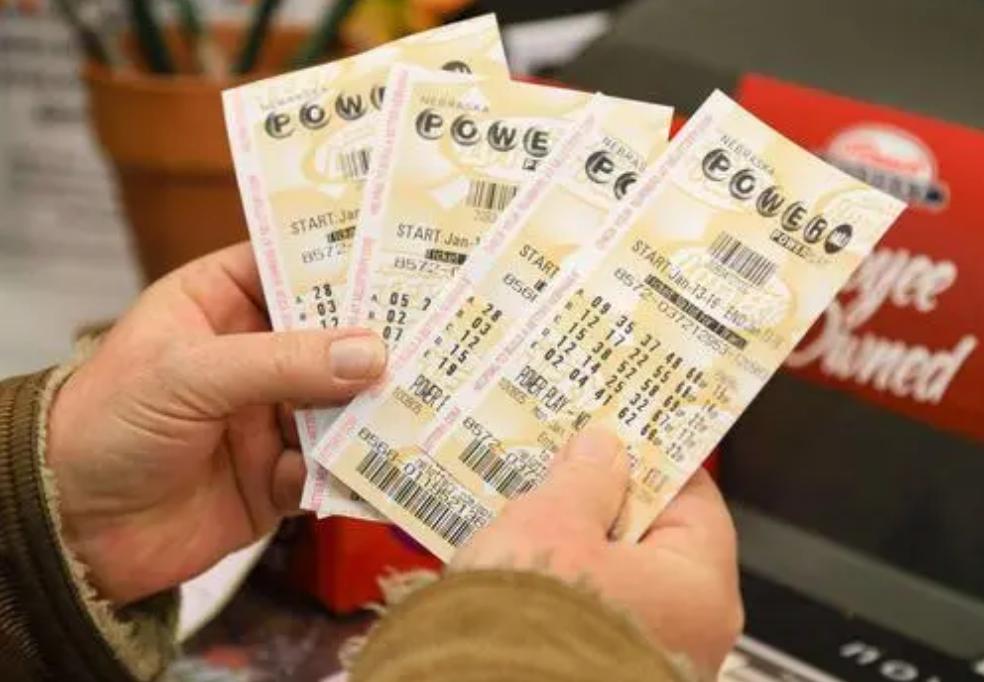 80后小伙非法经营彩票案例,识破彩票规律彩票涉案27亿元