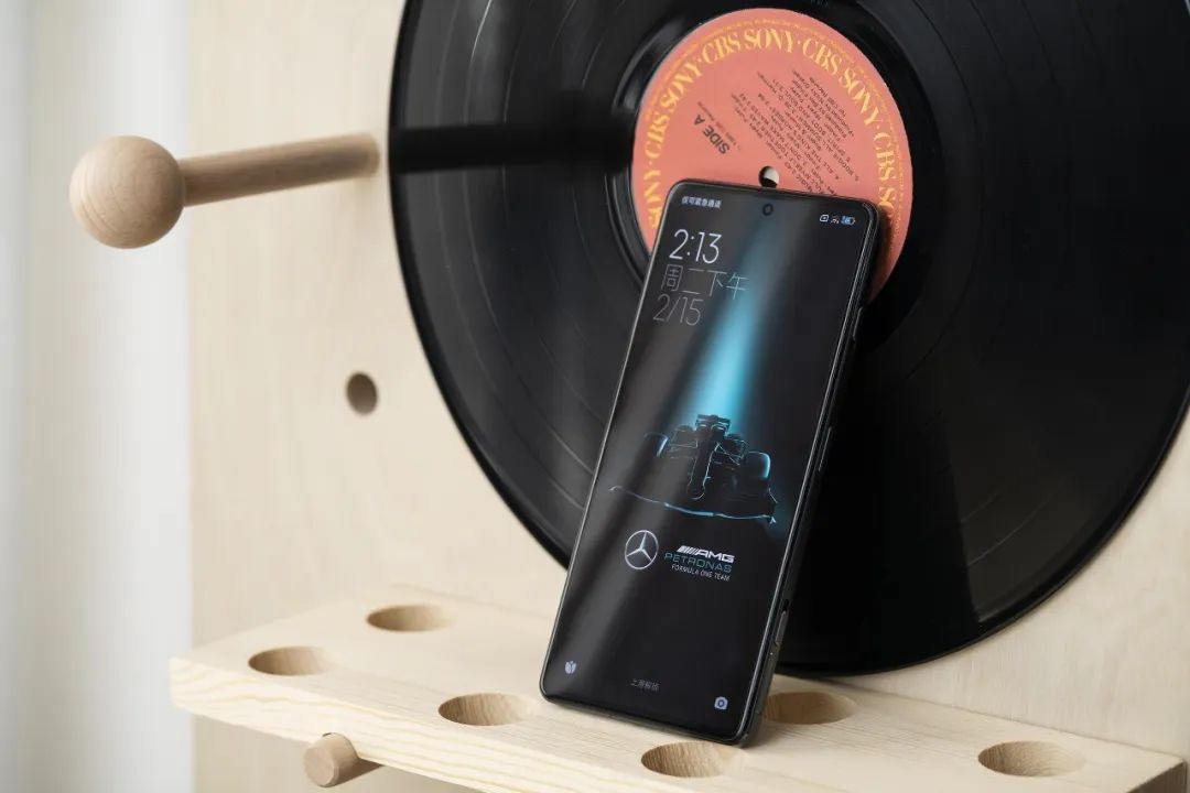 2019年国内手机市场盘点,2016年手机市场报告