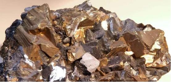 舍近求远好不好,中国需要进口澳大利亚什么矿