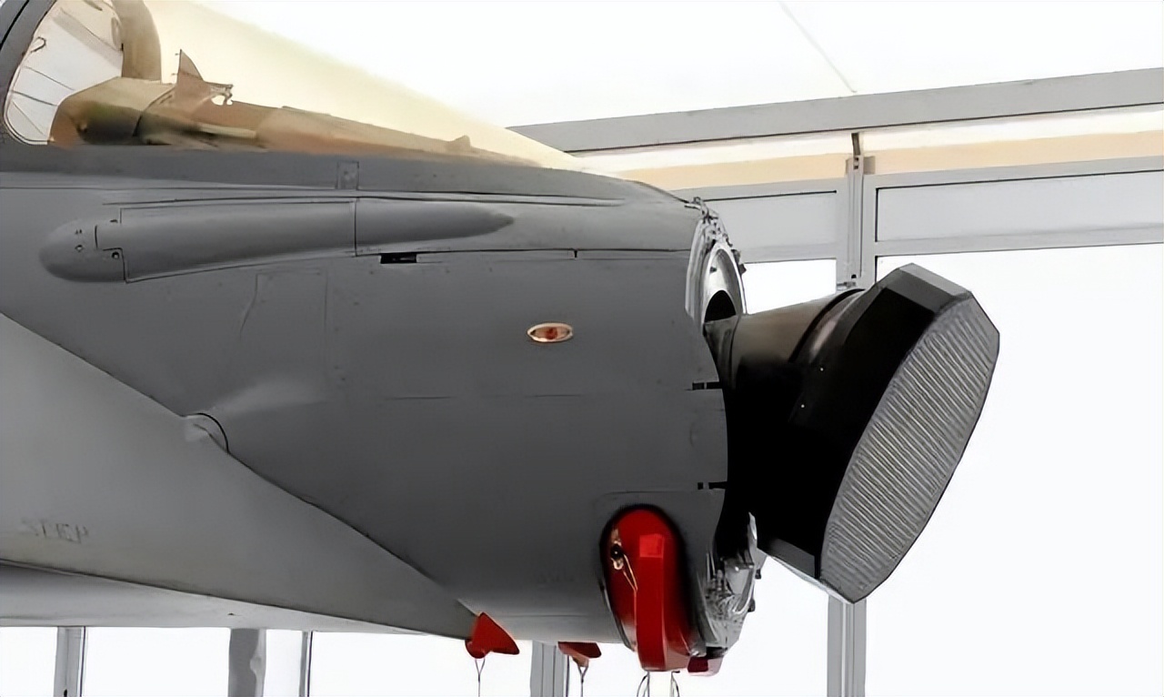 卡塔尔空军f15qa,土豪购物车清单