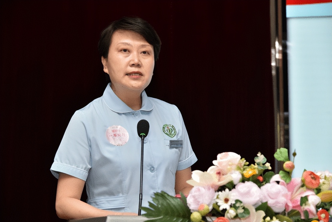 庆祝512国际护士节暨表彰大会,医院召开512护士节表彰大会