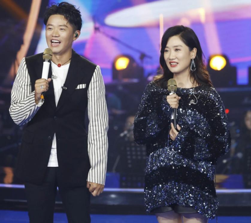 凤凰传奇曾毅的老婆微博,凤凰传奇曾毅妻子是哪里人