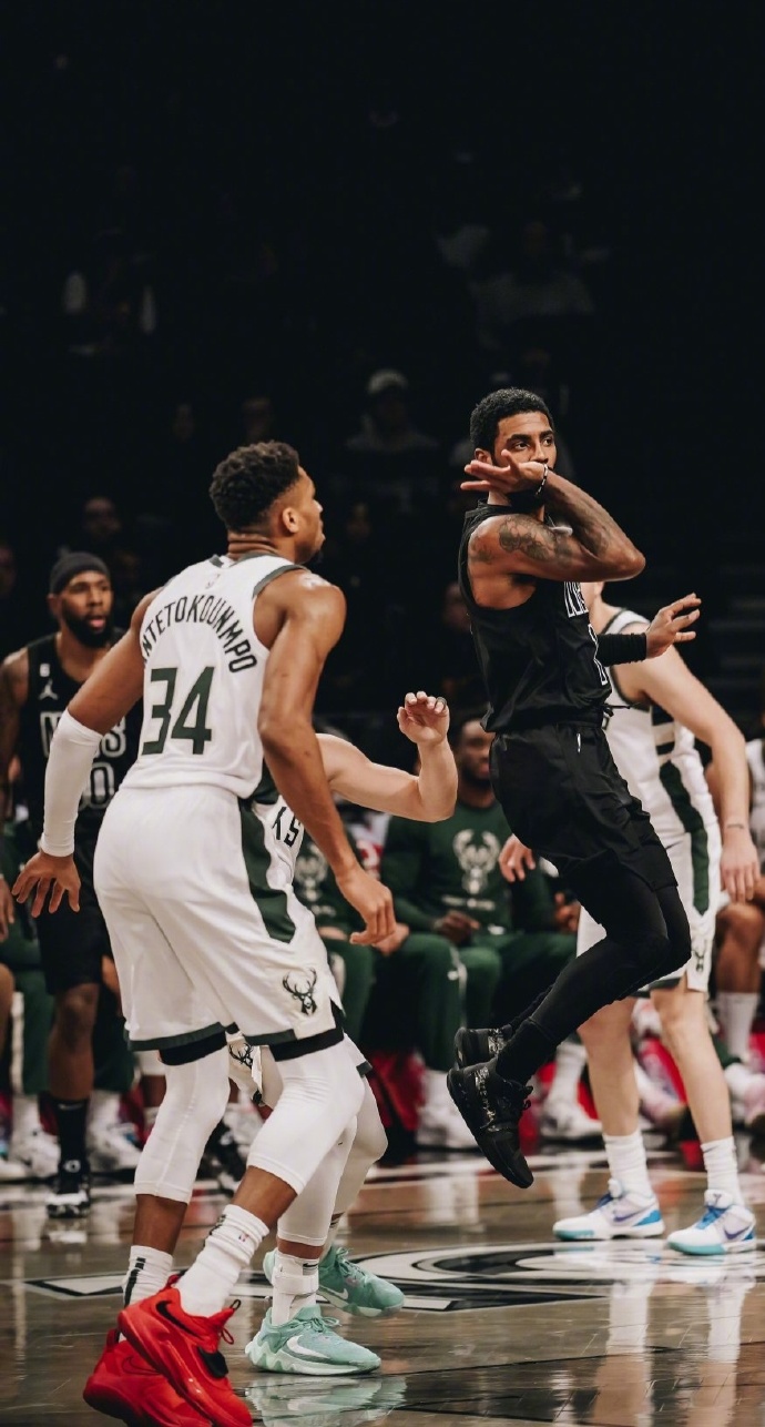 nba上脚欧文low3,凯里欧文上脚欧文五球员配色