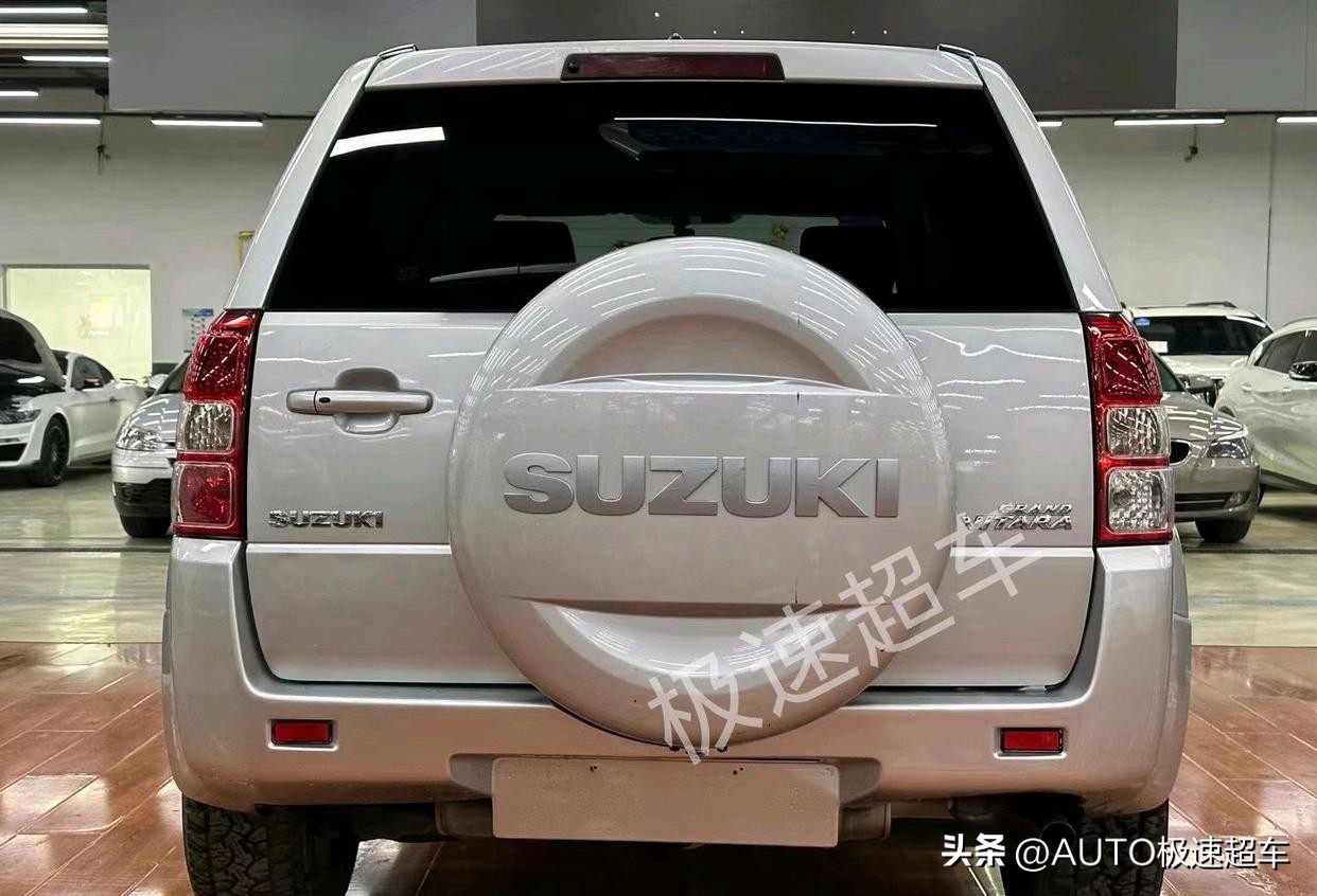 铃木超级维特拉pk硬派越野车,铃木超级维特拉车资料