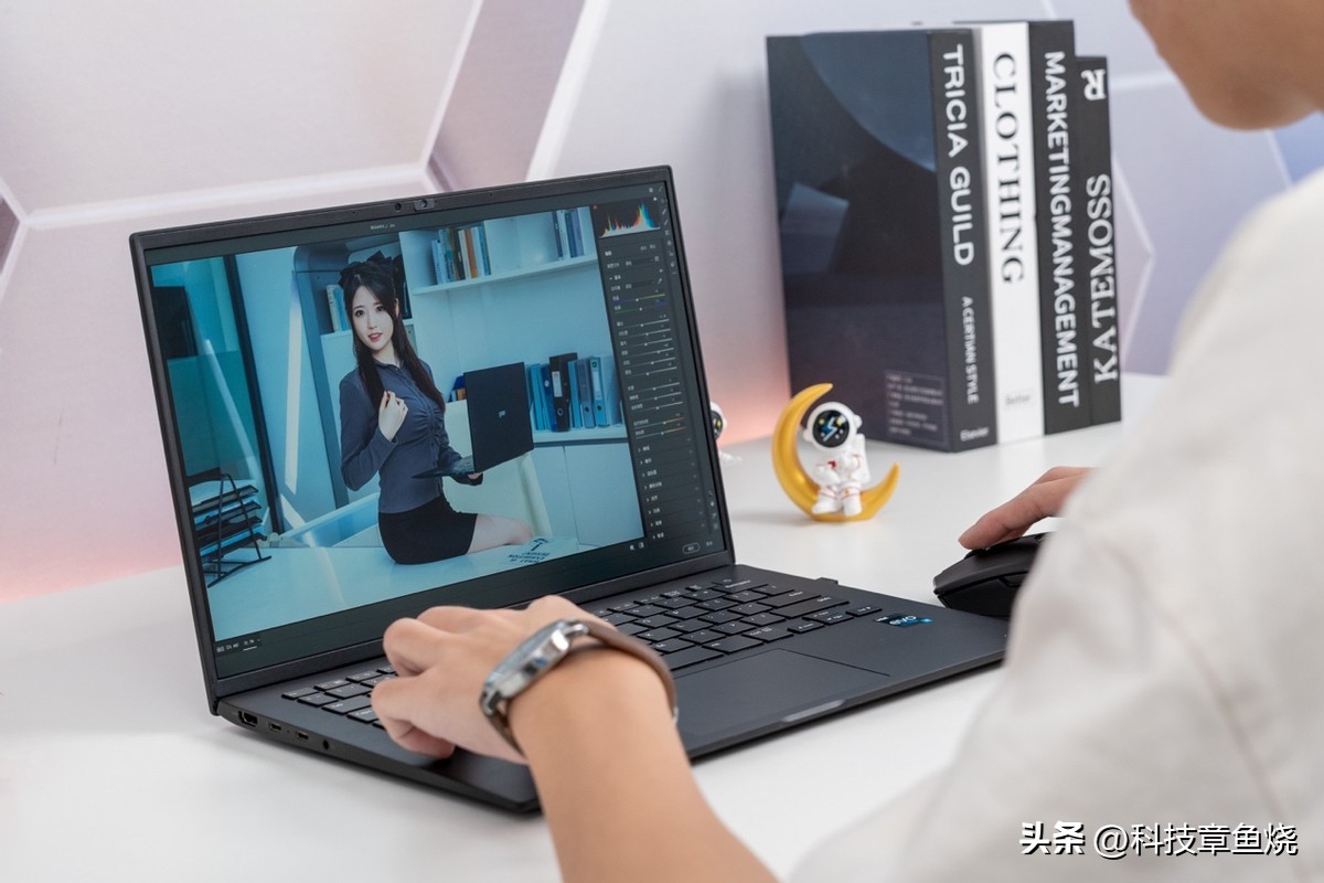 LGGram笔记本评测,LGgram笔记本值得入手吗