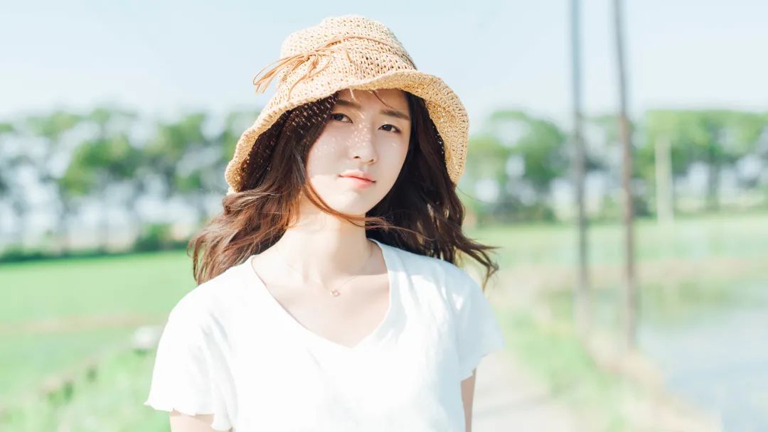 染头发后怎样洗能固色,染完头发护色洗头技巧