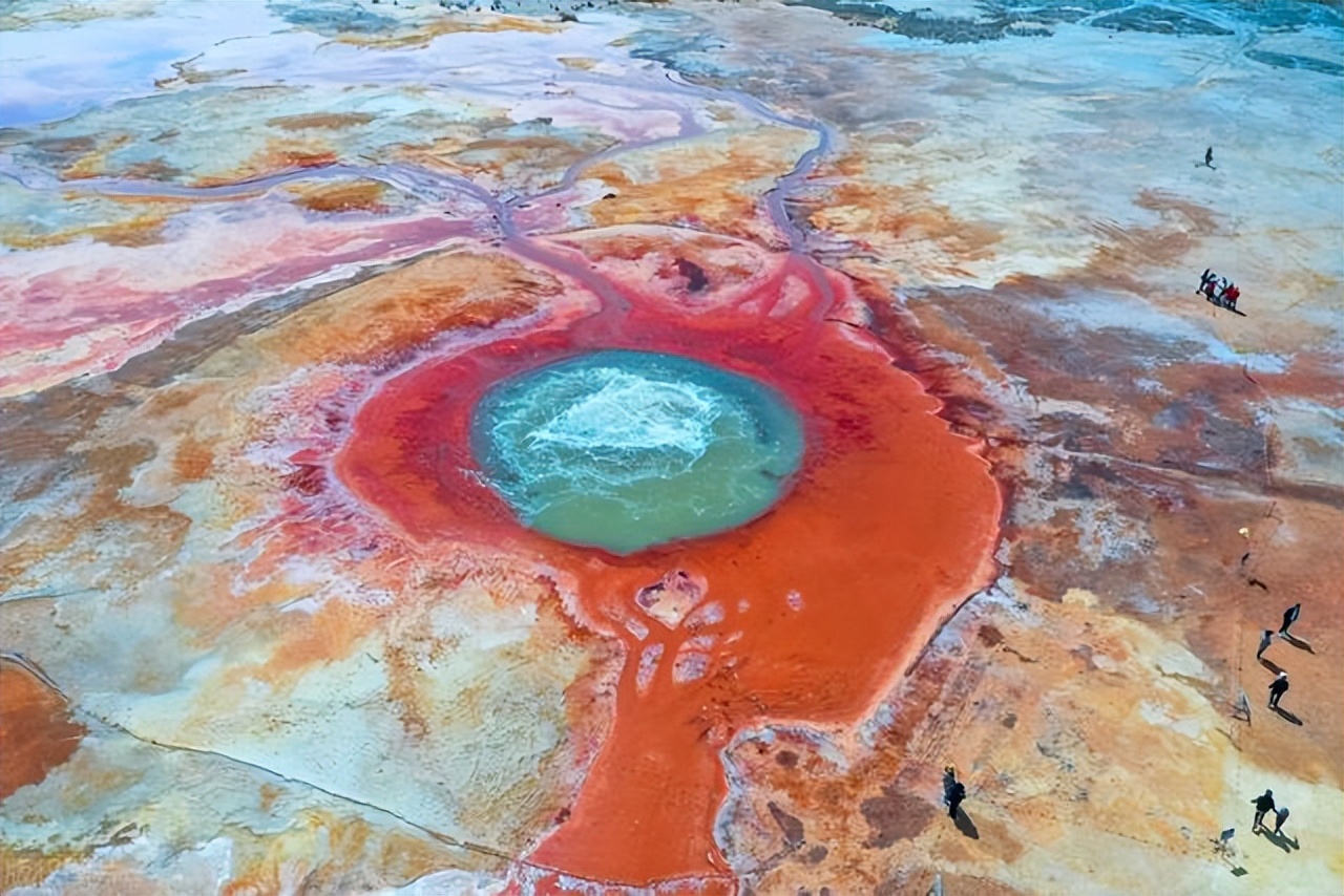 探索发现柴达木湖未解之谜,柴达木盆地的恶魔之眼的形成原因