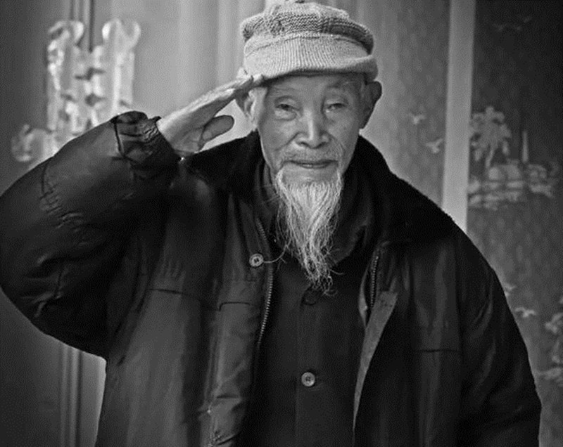 104岁老农去世留下奖状,四川104岁老农去世留下奖状