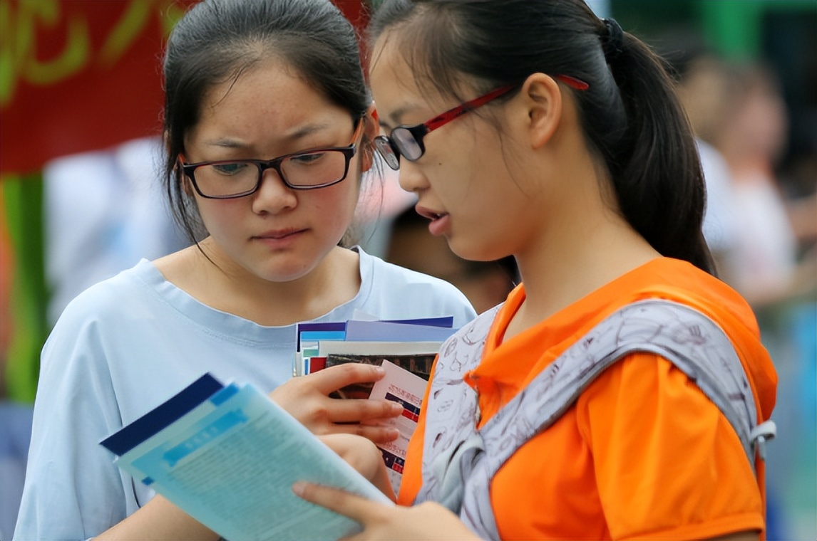 直接考本科和专升本有什么区别,专升本的学历跟本科有什么区别