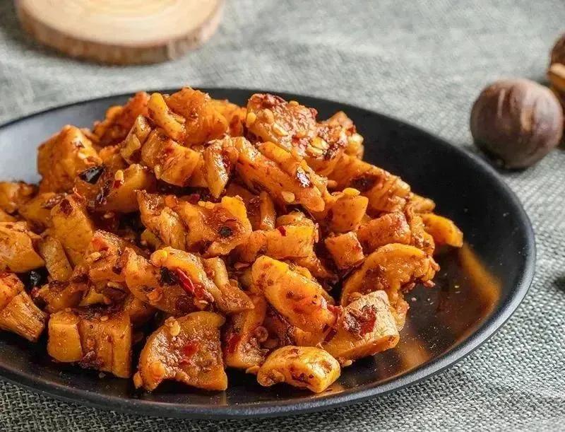 论一个川妹子有多会做菜？泸州妹子吴秋月，用小萝卜干带动大产业