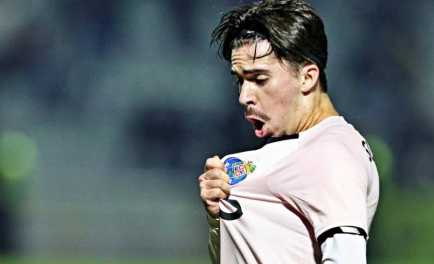 利物浦看上年轻锋线,利物浦再敲定一名中场大将