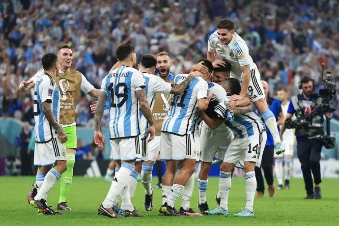 领奖现场世界杯图片,世界杯领奖台中国人