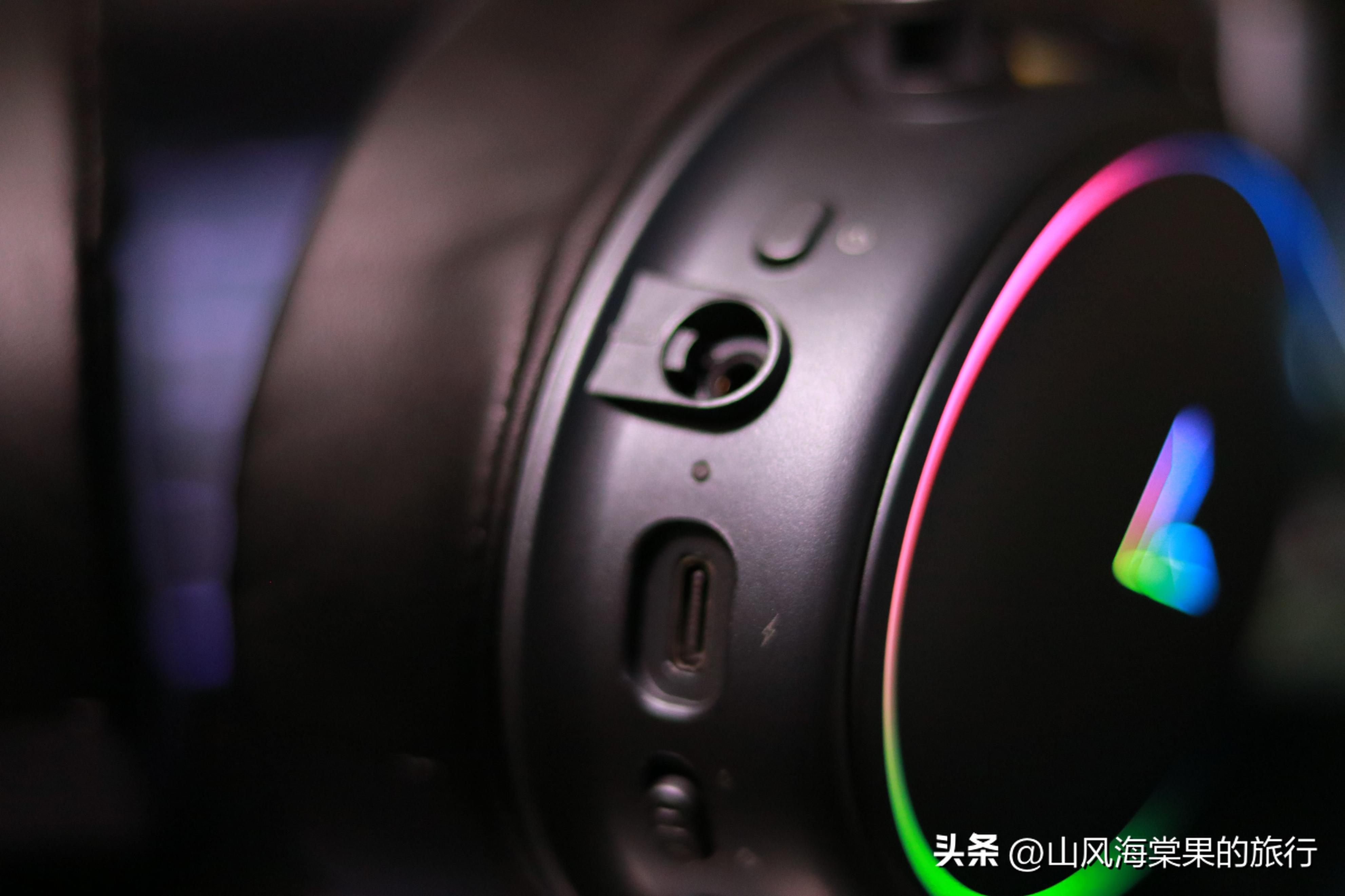 雷柏v800耳机怎么样,雷柏VH800无线RBG游戏耳机