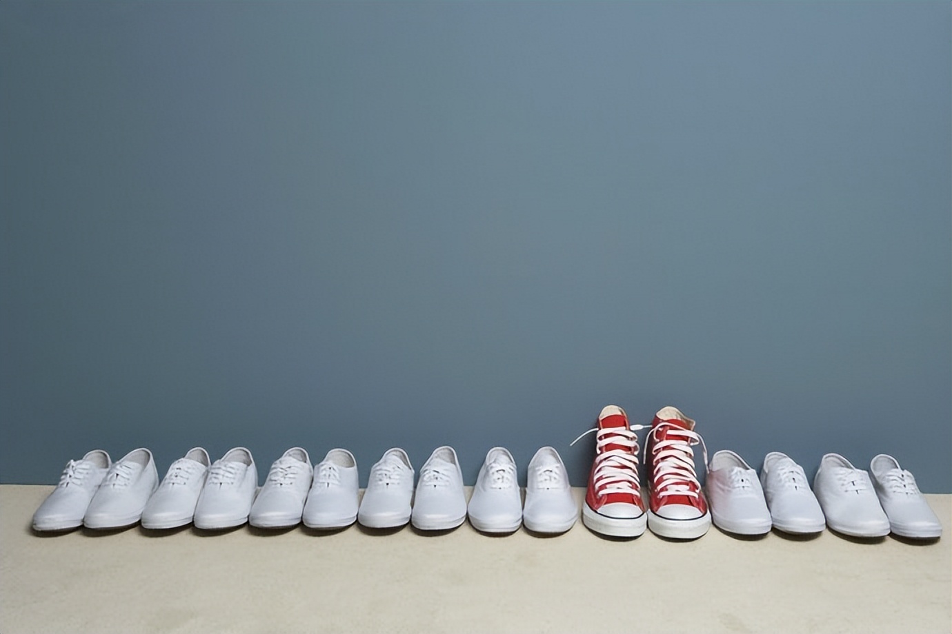 adidas爆款休闲鞋,2016年爆火的adidas潮鞋