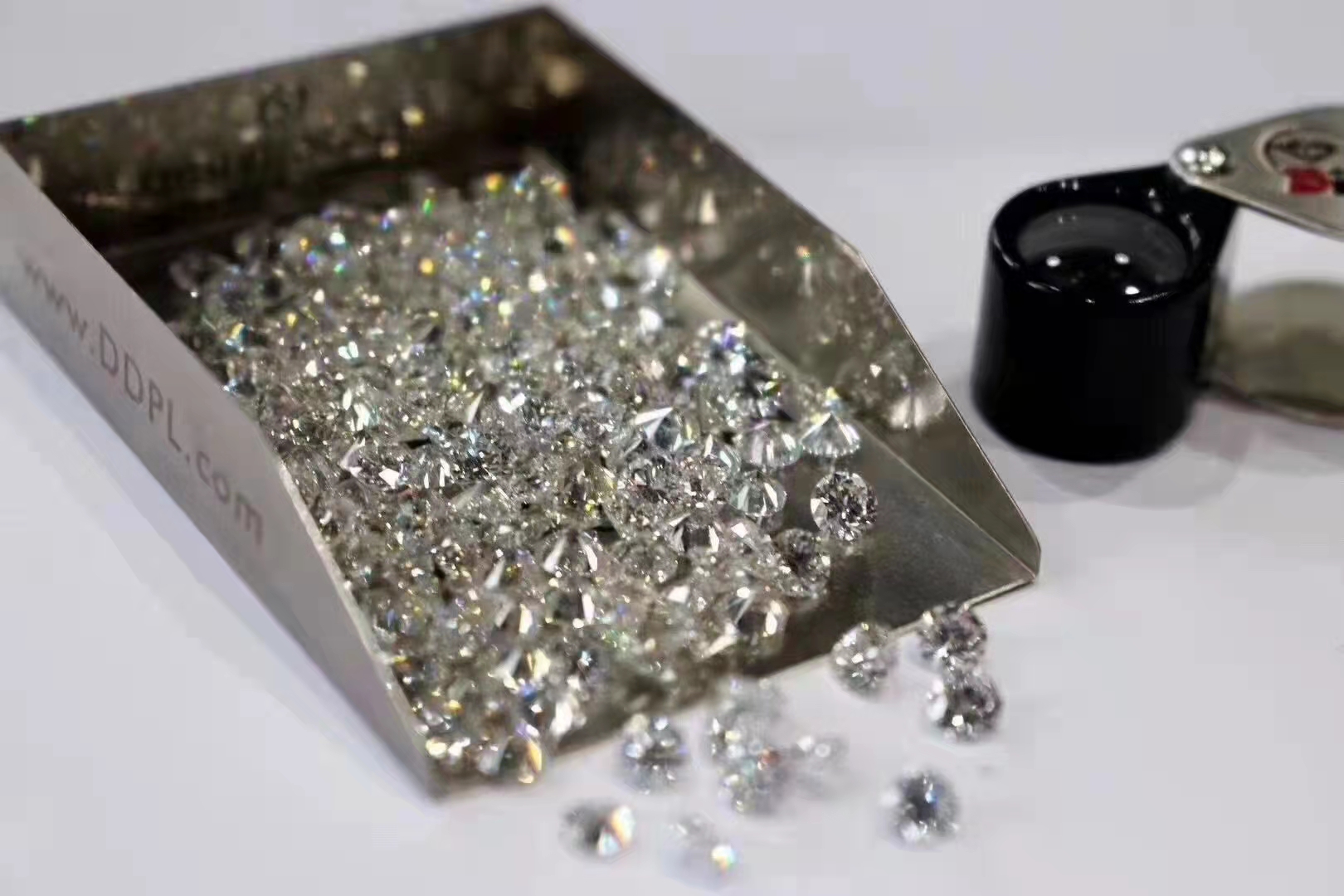 预算3000元钻戒挑选知识,30分的钻戒2万块钱合适吗