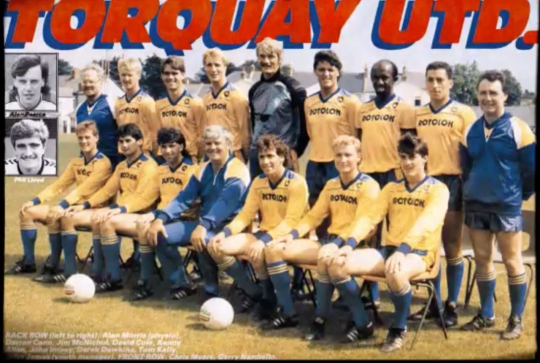 英国职业足坛一家百年俱乐部的戏谑故事，被一条狗拯救的托奎联