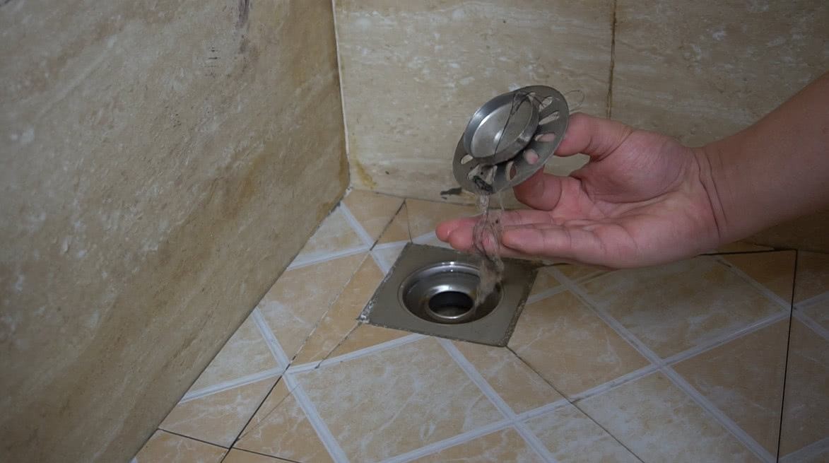 杀虫剂杀得了蟑螂吗,家里的蟑螂用杀虫剂都杀不死