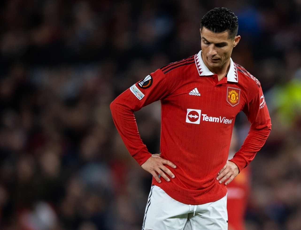 拉什福德追平c罗纪录,拉什福德鞠躬射球c罗