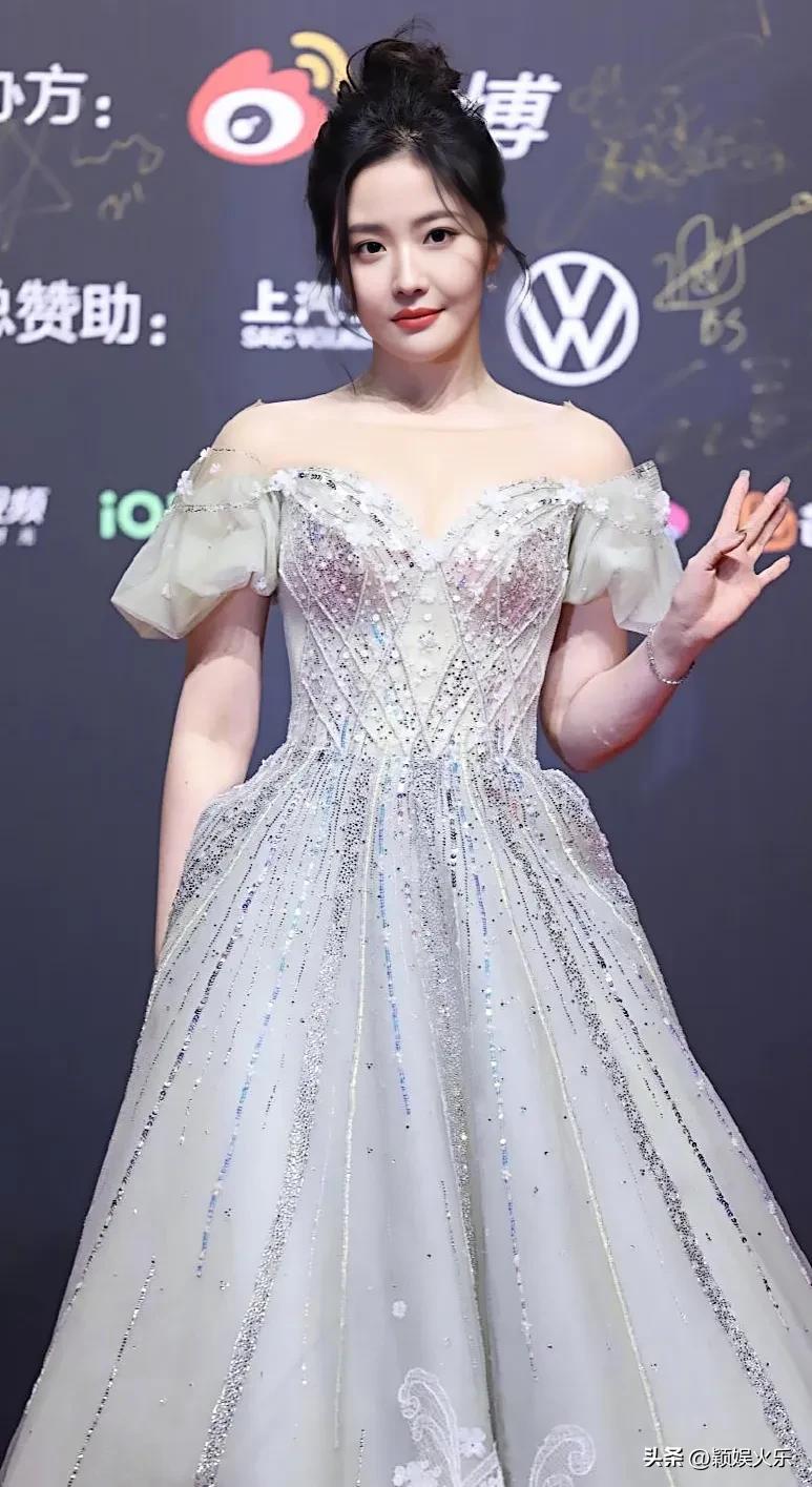 2022年度微博音乐盛典，众女星走红毯，明星高清壁纸