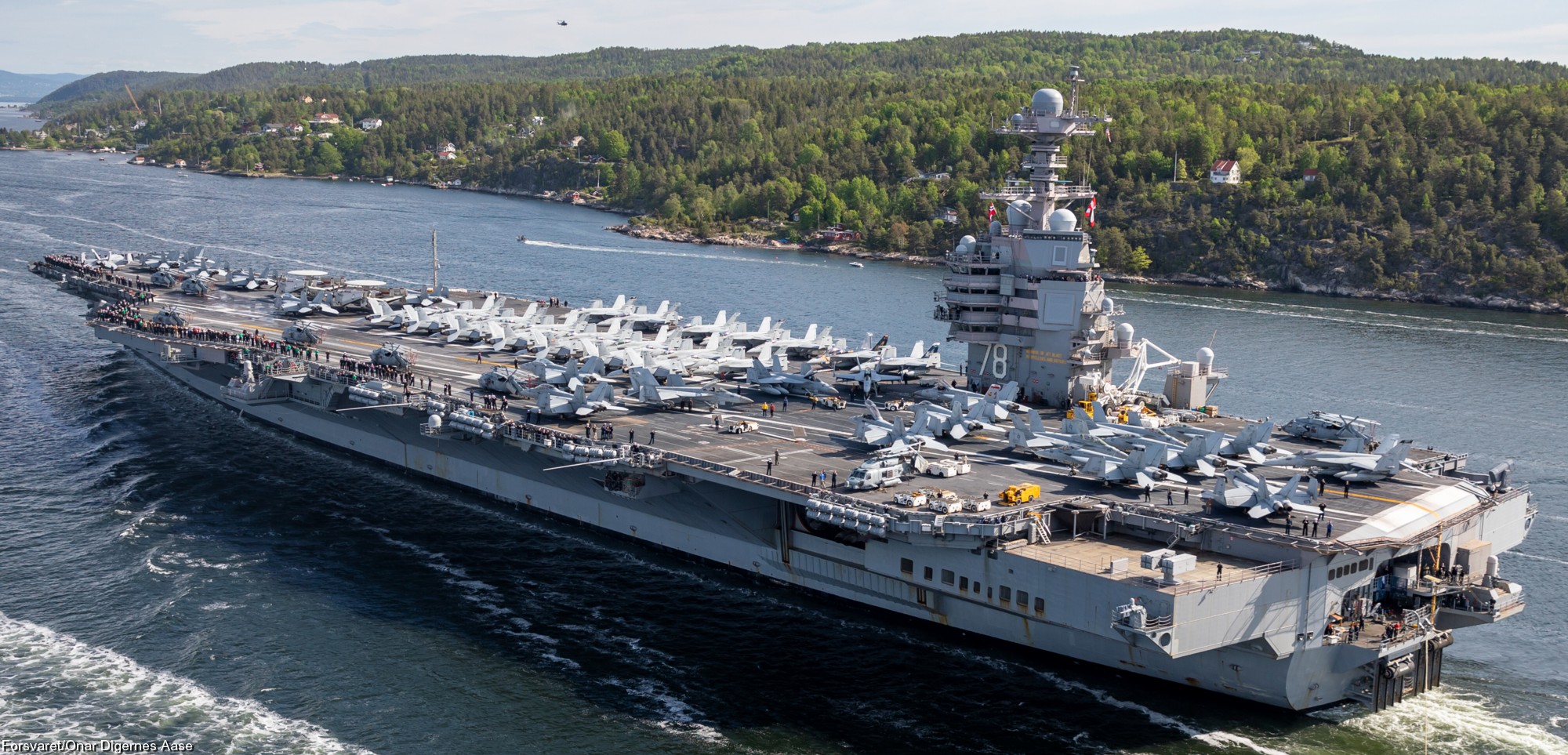 美海军最新服役航空母舰,美国的航空母舰技术是世界一流吗