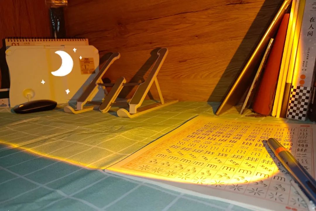 自媒体赚钱的三种方法,小白学习自媒体赚钱