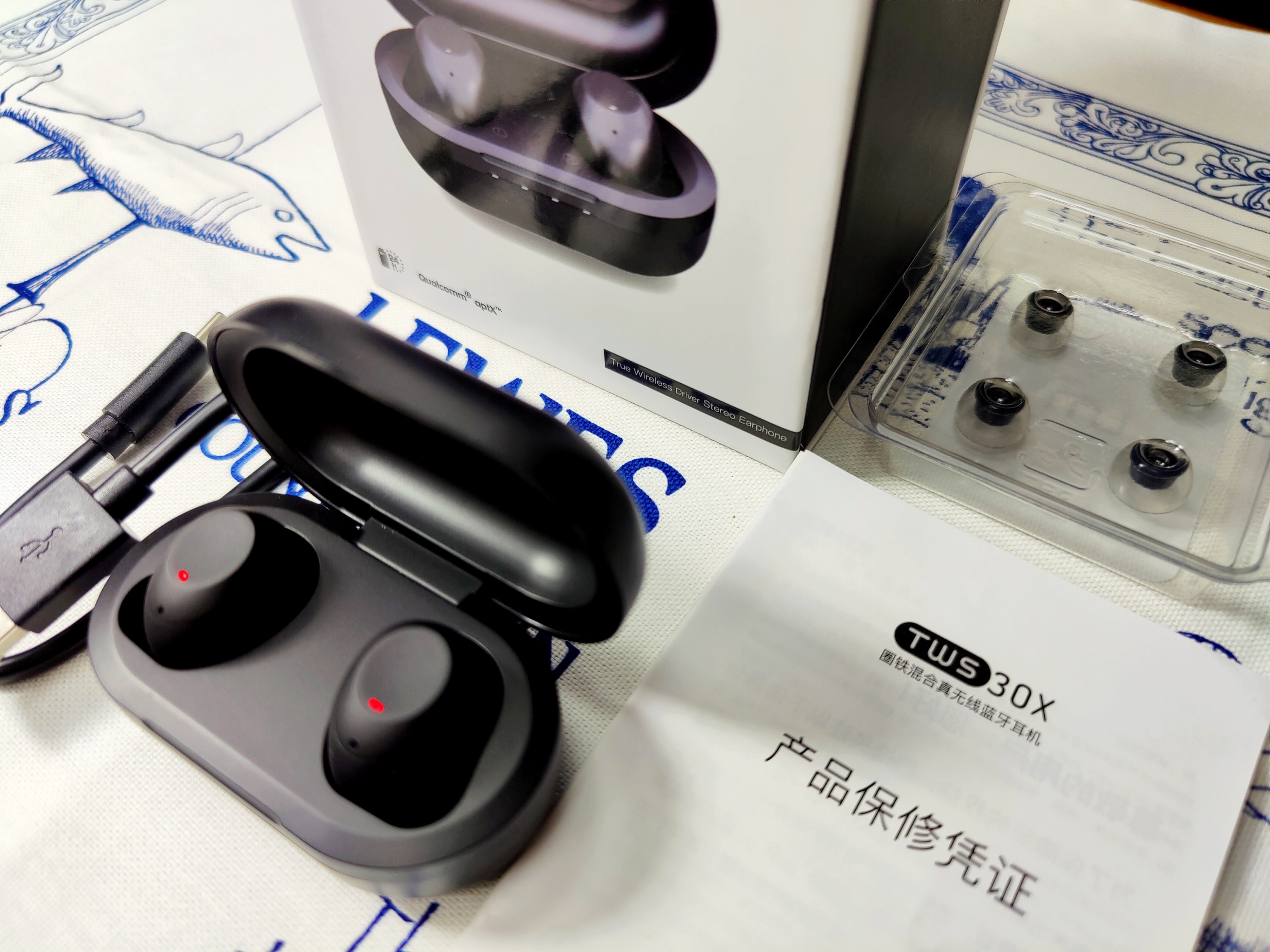 um30x蓝牙耳机测评,tws耳机推荐高端耳机测评