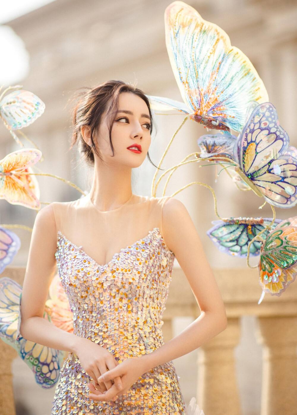 92年的迪丽热巴杨紫周冬雨,90后小花杨紫迪丽热巴周冬雨