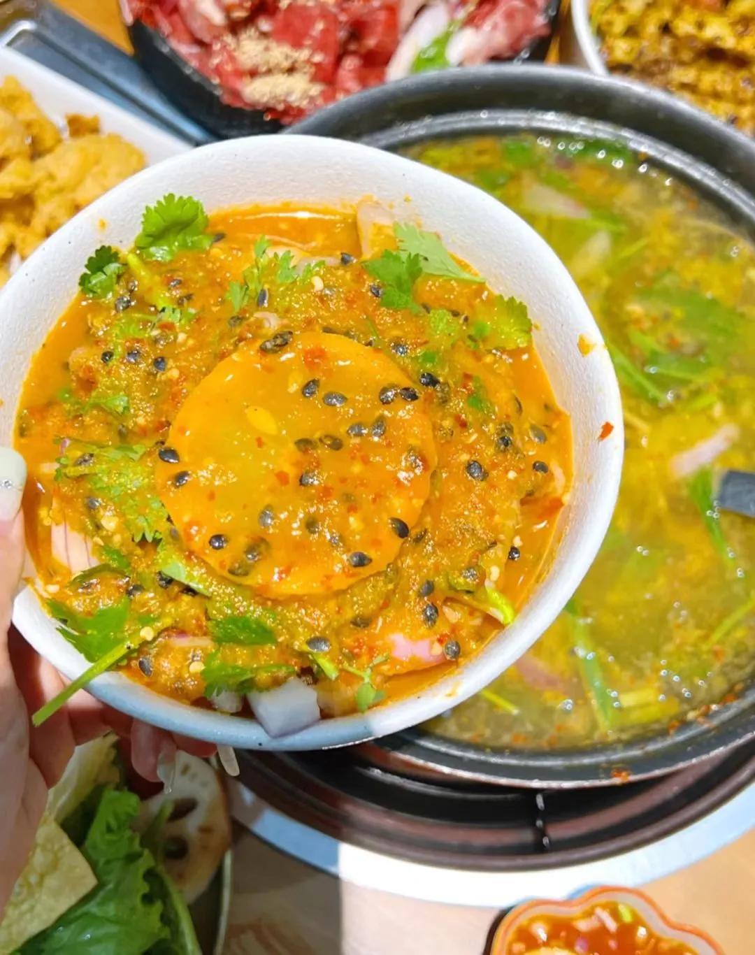 云南傣味火锅怎么做,昆明正宗火锅菜谱