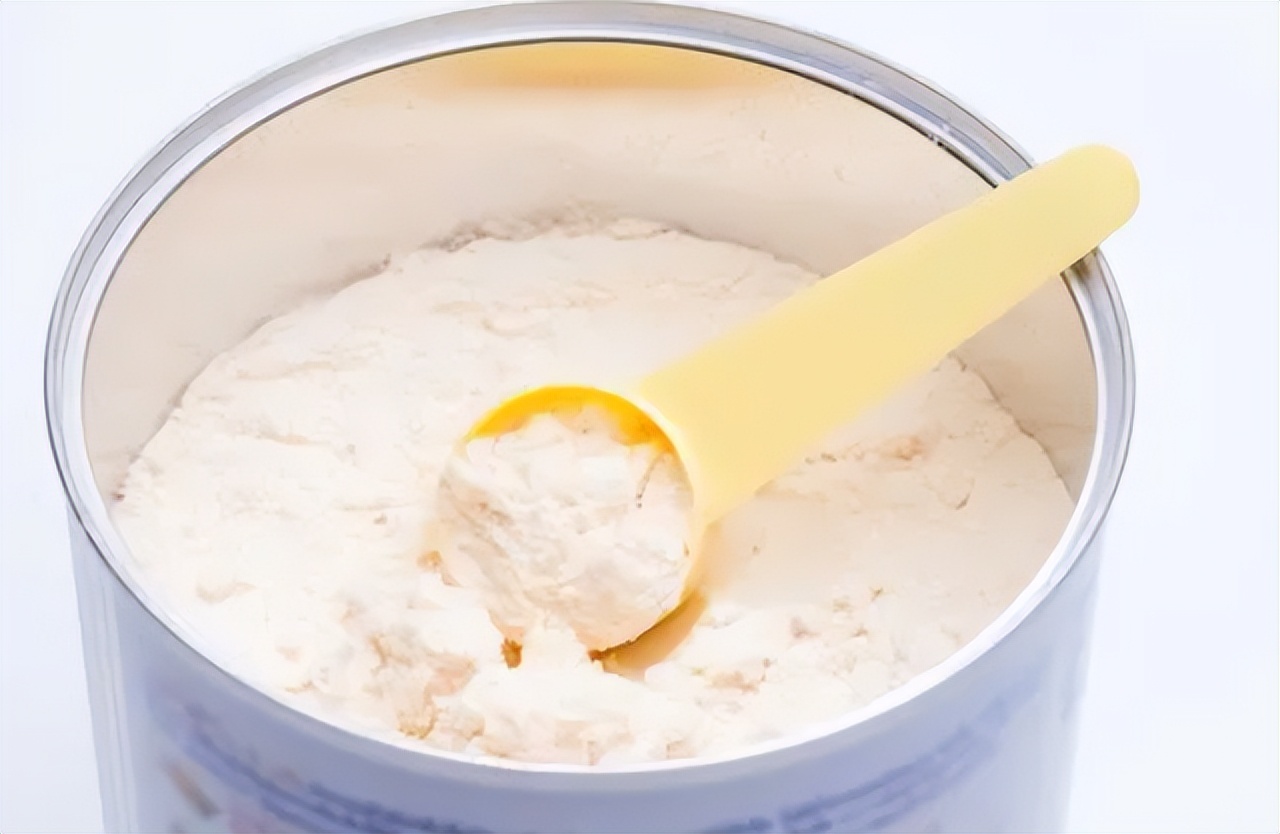 4岁宝宝还需要喝配方奶吗,4岁孩子喝配方奶好还是纯奶好