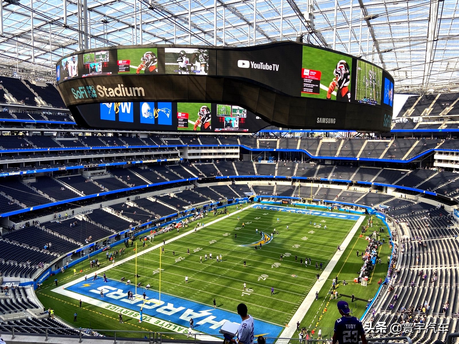 美国春晚2022年的超级碗汽车广告