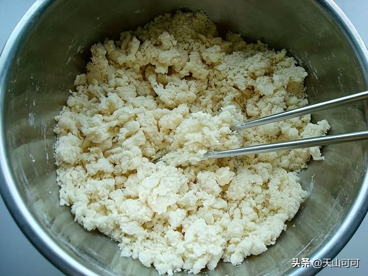 疙瘩汤打疙瘩的技巧,河南疙瘩汤打疙瘩的技巧