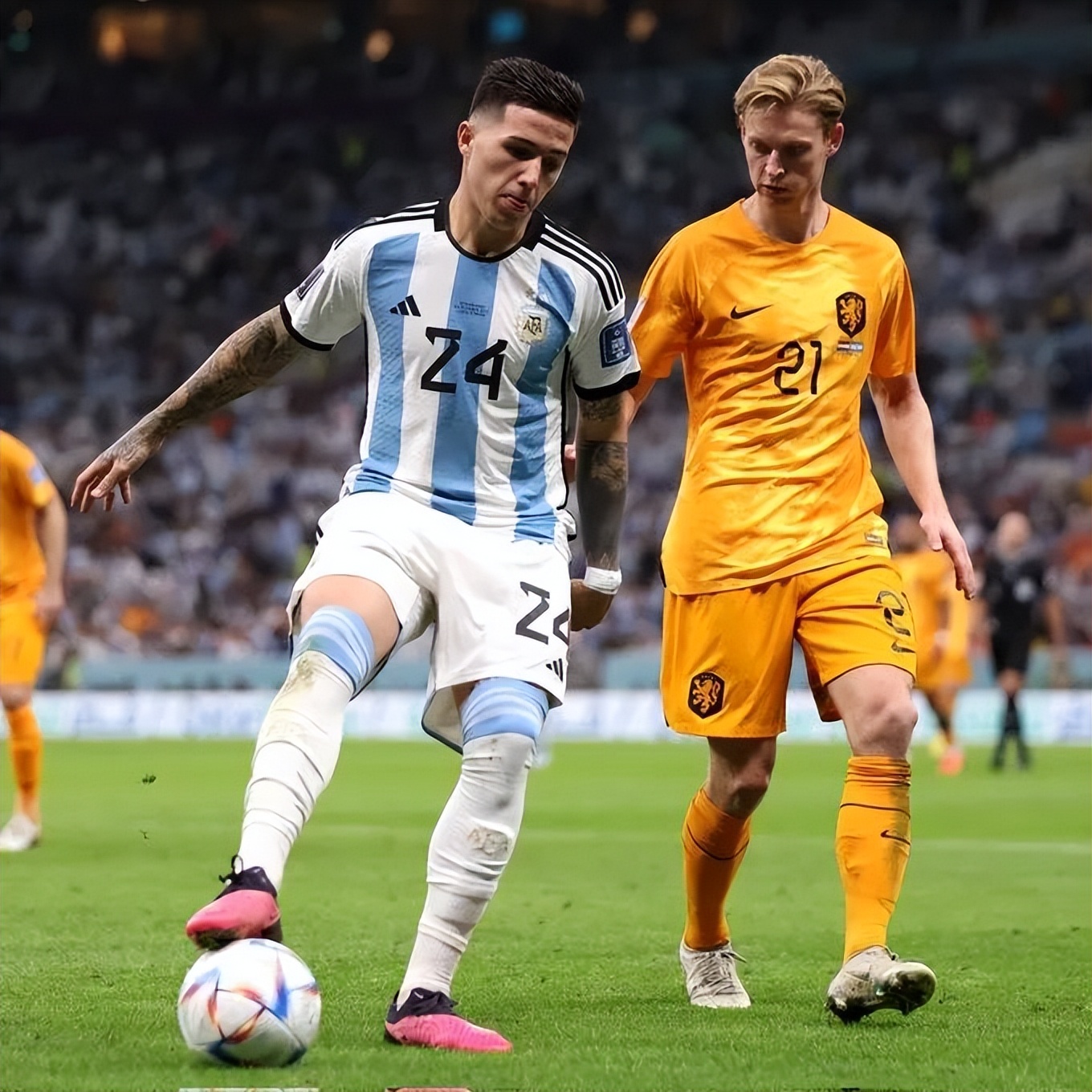 15岁意气风发的自己,18岁带领国家队拿下世界杯冠军