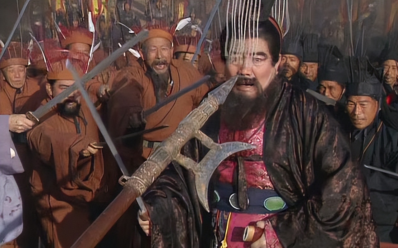 吕布被誉为战神,吕布被评为千古第一猛将