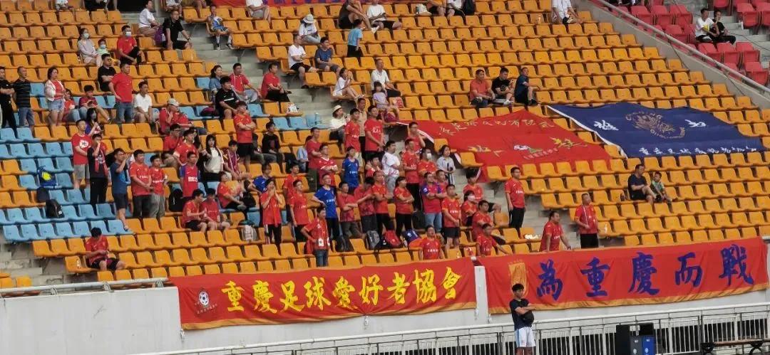 今天中乙最新战报消息,青岛红狮1比0大连智行的进球