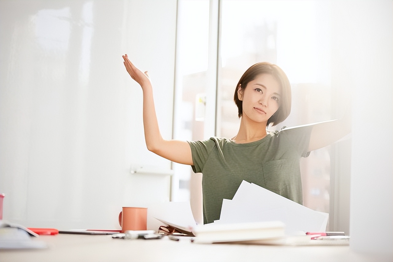 一般vp或总经理面试问些什么问题,如何面试新人一般问什么问题