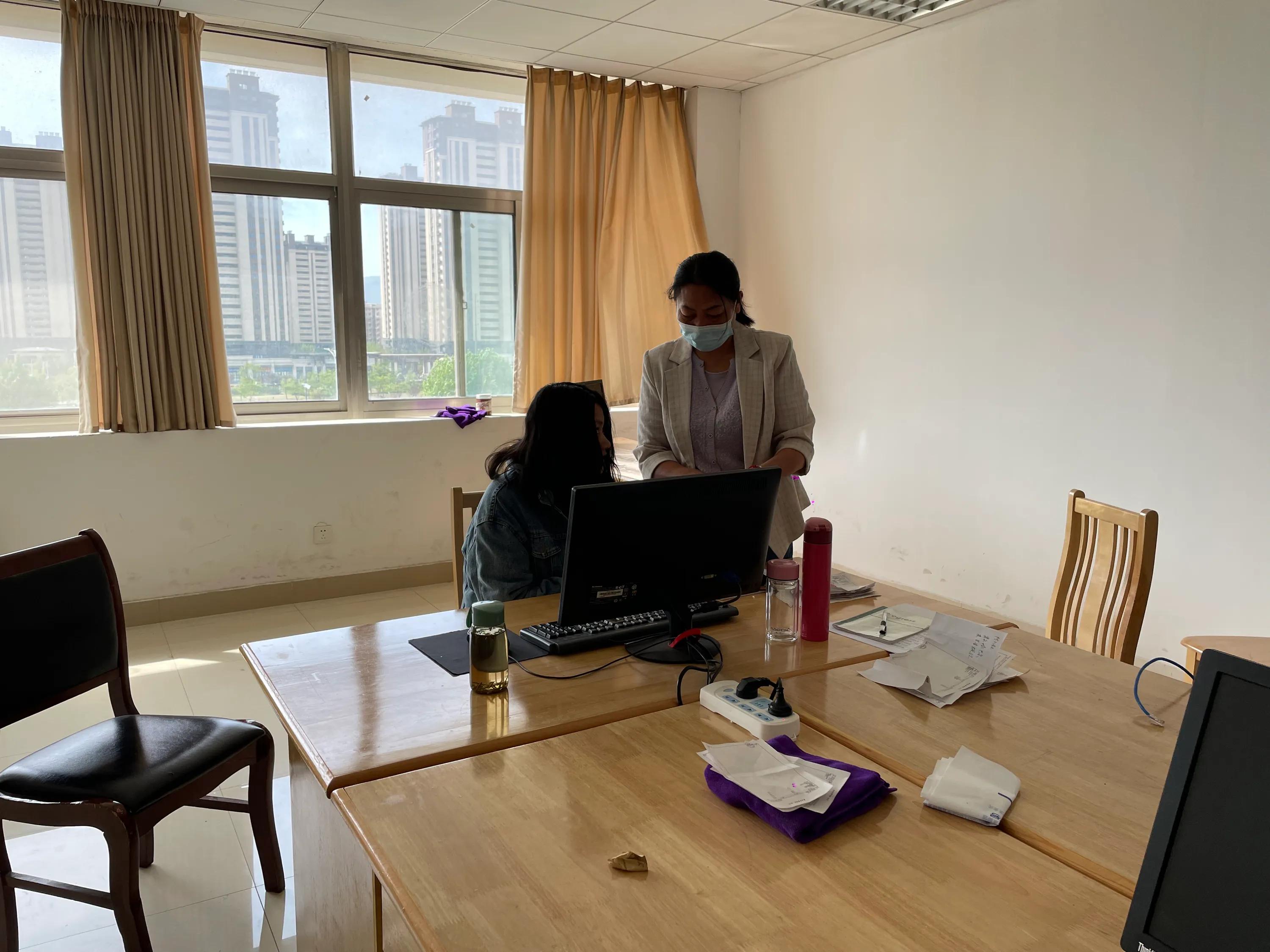 新学年第二学期No.243高三学生入校园心得体会布置完