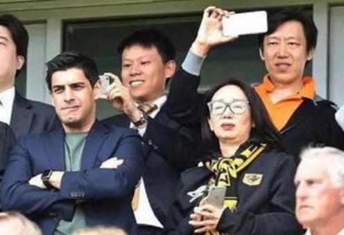 女富豪戴秀丽离婚前夫厌倦奢侈,黑龙江首富戴秀丽年轻照片