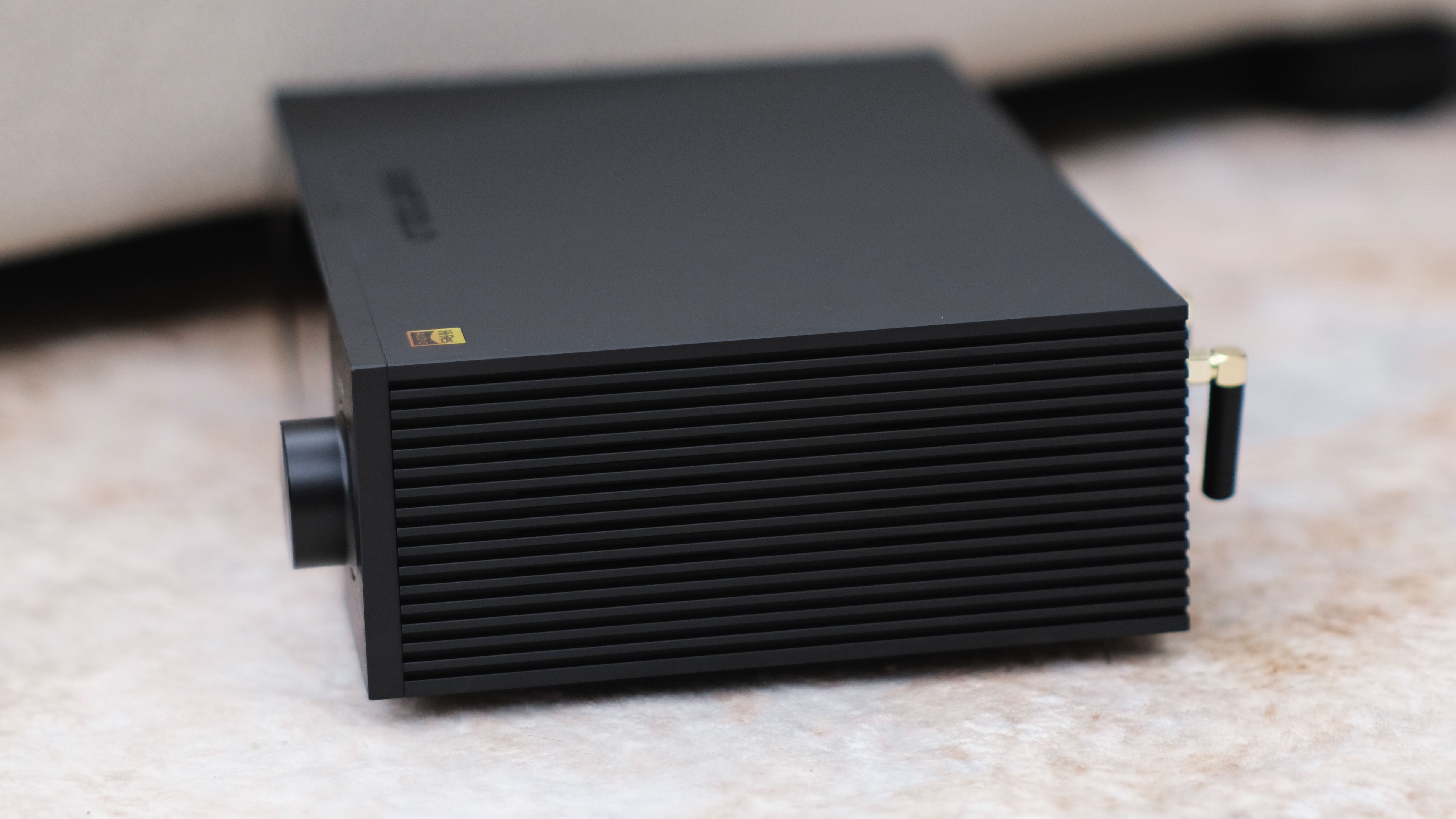 满足了我对音频*放播**的所有需求——艾索洛DMP-A6数播解码一体机