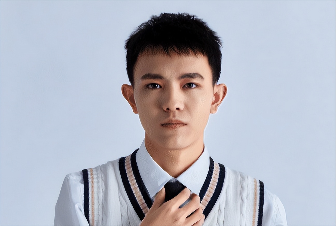 子圣明凯为什么打拳,子圣和明凯打拳