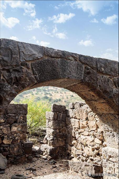 犹太人对异族的态度,犹太人在中世纪的生存方式