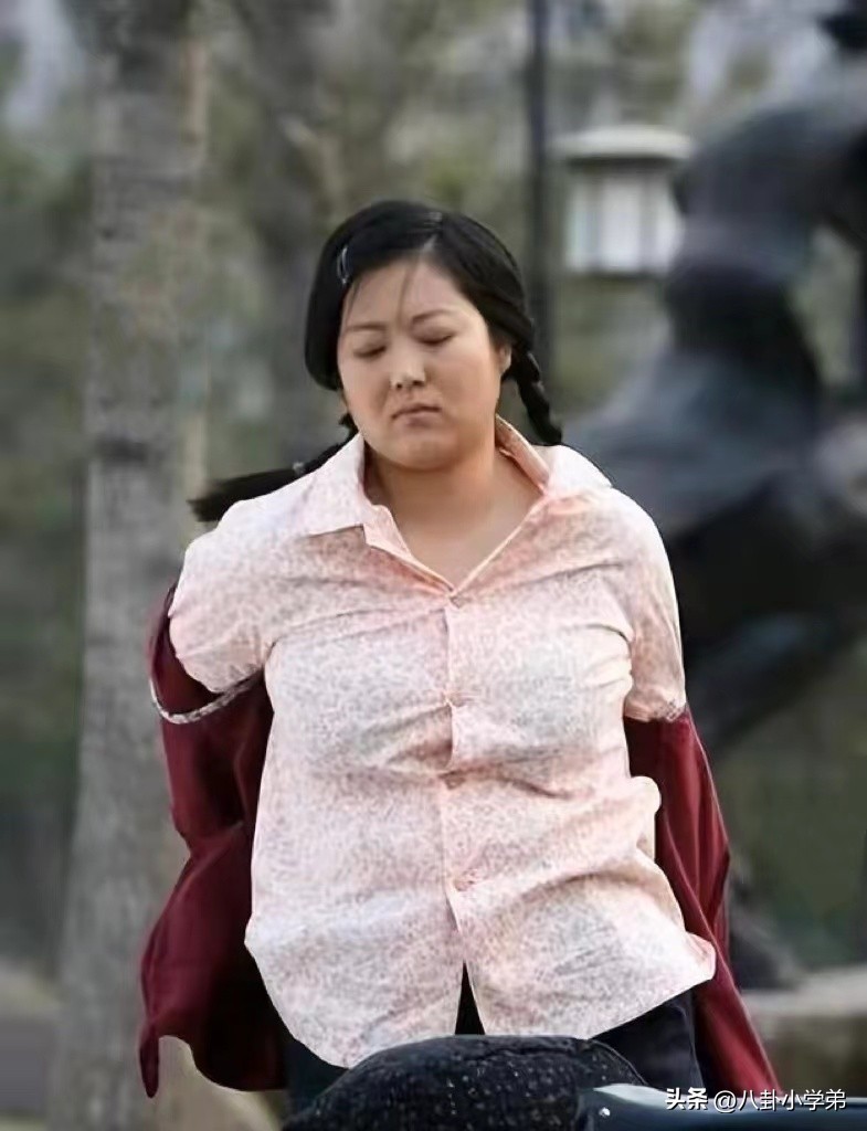 曾经美丽的容颜如今变成了老太太,曾经貌美如花现在变成大妈