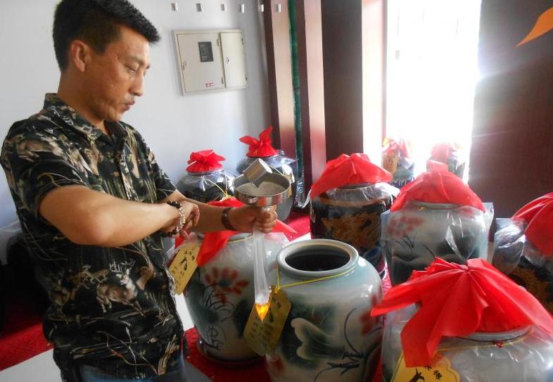 农村散酒10钱一斤是多少度的,农村10元一斤的散酒