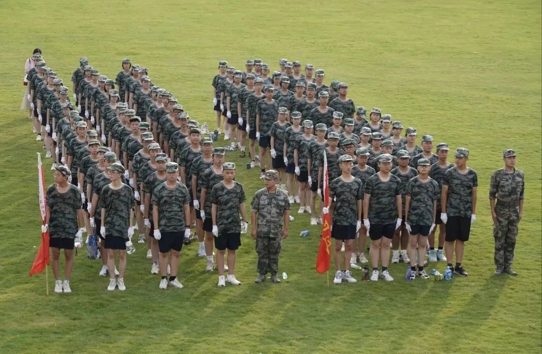 高标准军训,威武霸气的军训