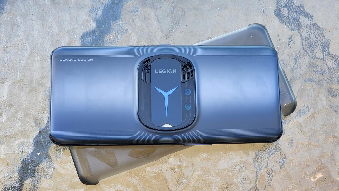 拯救者y90和拯救者2pro哪个好,拯救者y90实测