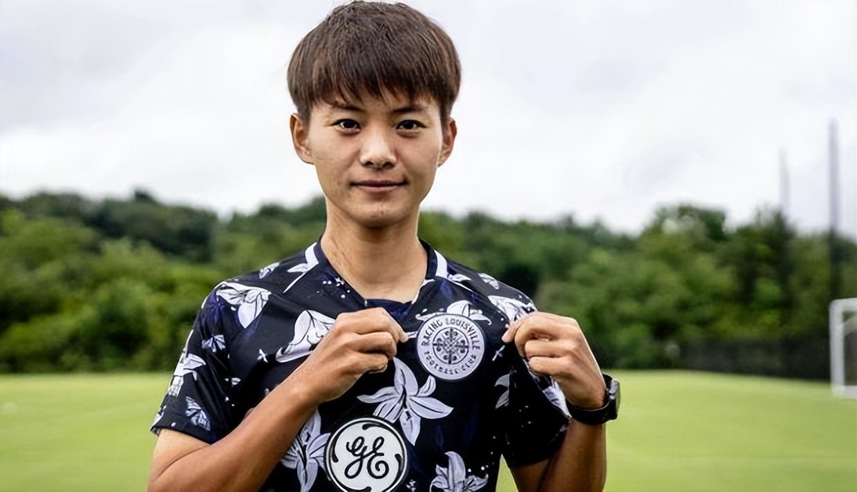 中国女足留洋球员名单,中国女足现役留洋达10人