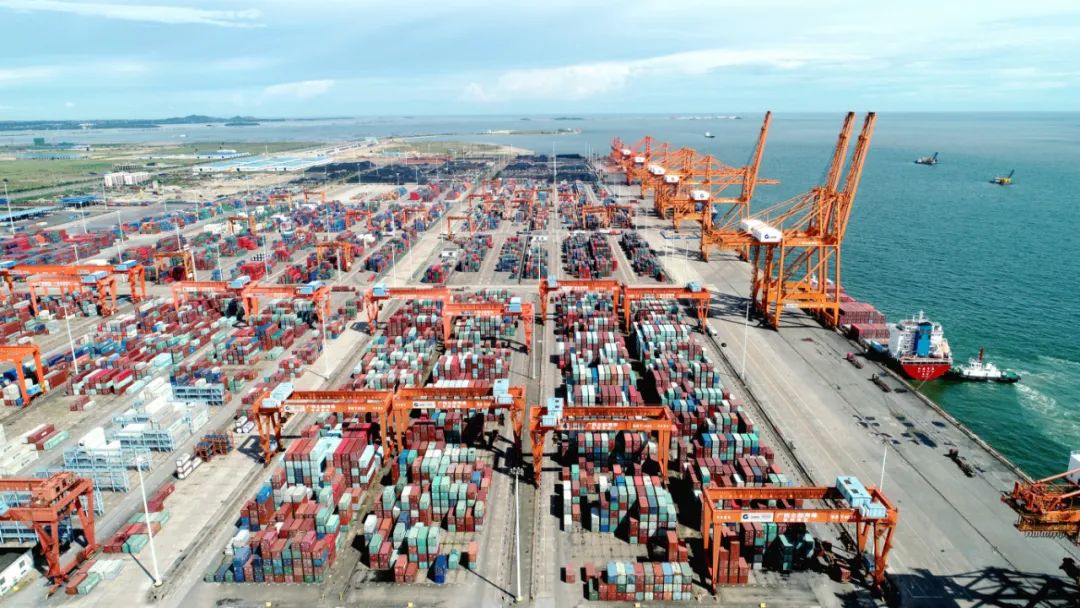 钦州港西部陆海新通道地图,广西钦州港小渔村变成大港口