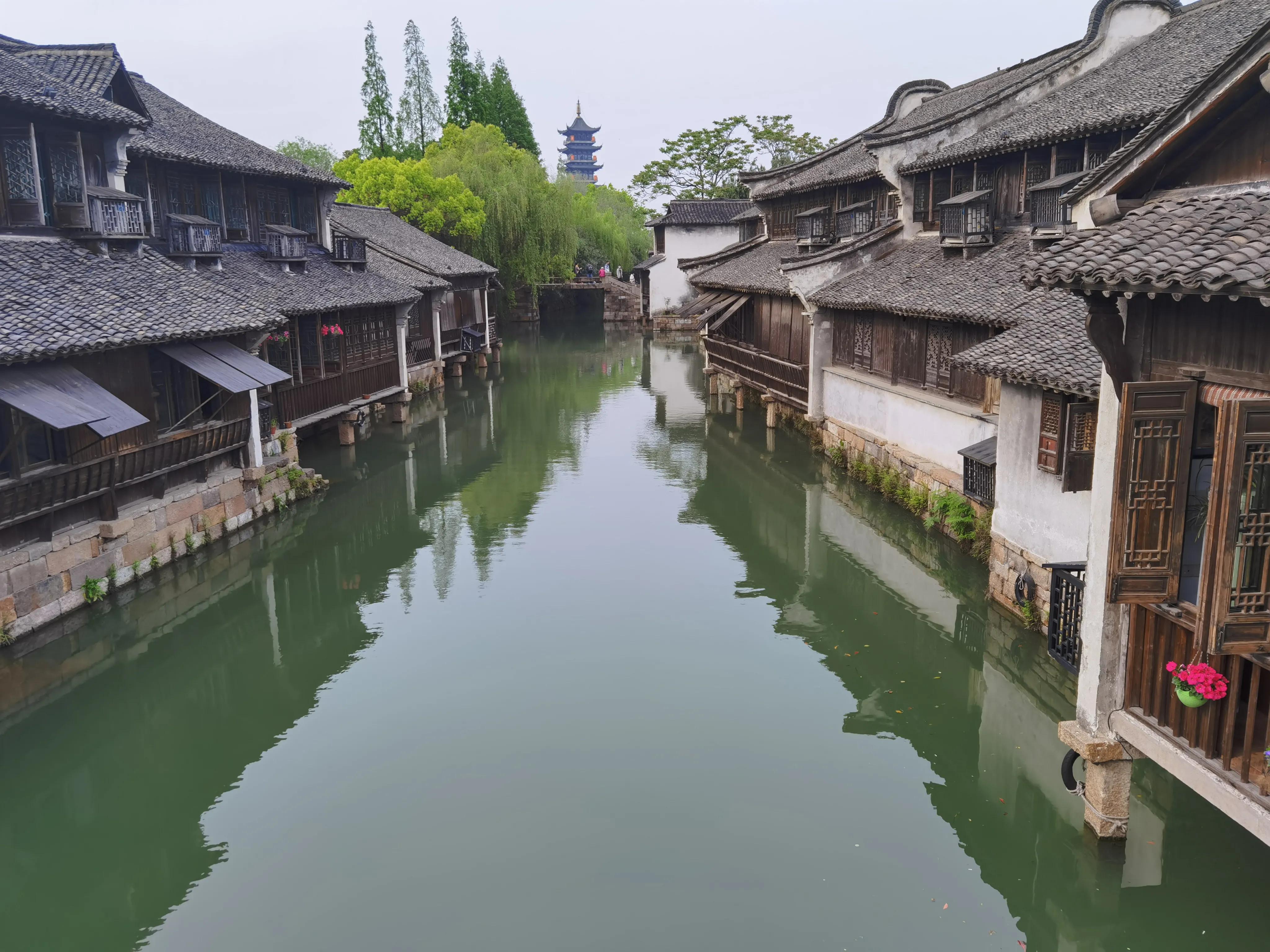 乌镇似水年华是黄磊开的吗,似水年华