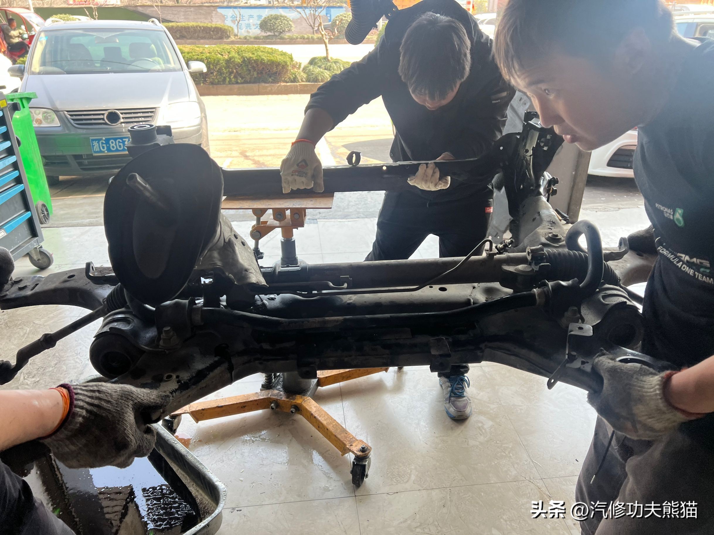 沃尔沃xc60十年老车,最新款沃尔沃xc60烧机油是通病吗